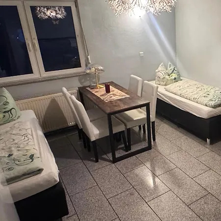 Familyroom 6 P Free Wifi Gemeinschaftsbad Çiftlik konaklama Hausbreitenbach