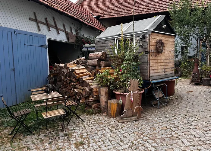 Familyroom 6 P Free Wifi Gemeinschaftsbad Çiftlik konaklama *